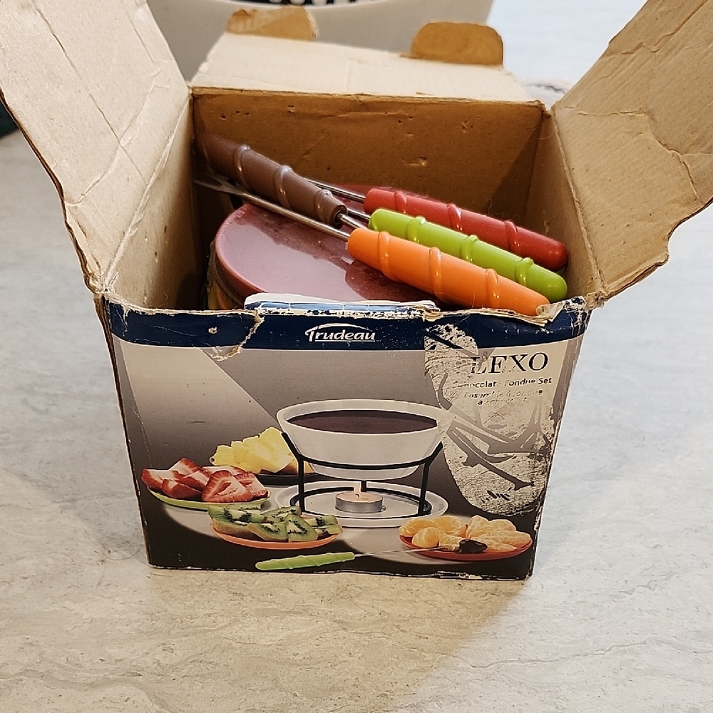 RUDE Lexo Fondue Set with Multicolor Forks